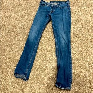 Hollister jeans